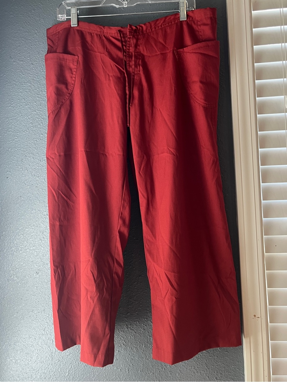 Patagonia Women's Red Water Girl Cropped Outdoor Active Pants